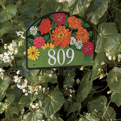 garden gate yard design with stake