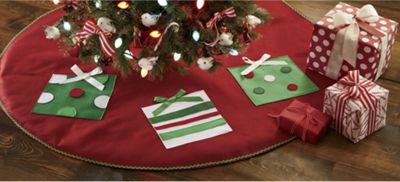 Felt Appliqued Tree Skirt