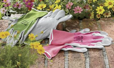 atlas gardening gloves