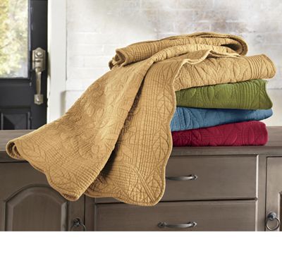 Gwendolyn Leaf Cotton Throw