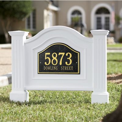Nantucket Address Marker