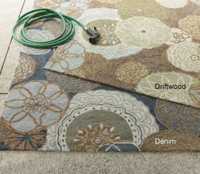 Hand Tufted Disco Indoor Outdoor Rug