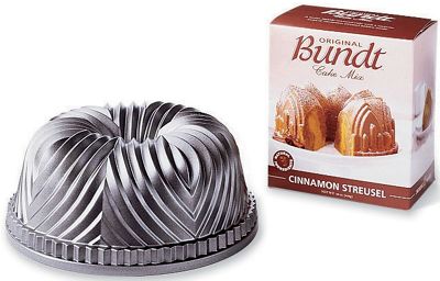 Original Nordic Ware 10 Cup Bavarian Bundt Pan