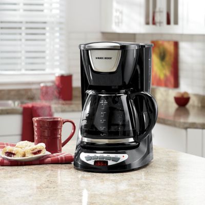 programmable 12 cup coffemaker by black decker