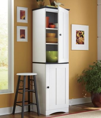 Easton Double door Pantry