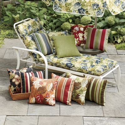 Wicker Settee Cushion 1