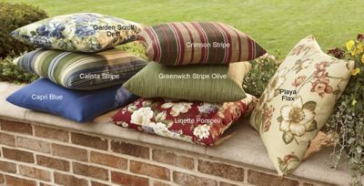 Polyester Outdoor Cushions for Wicker Furniture
