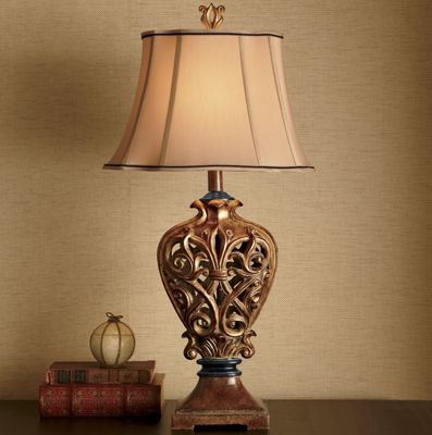 Lamp Dramatic Oversized Statement