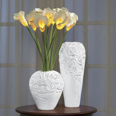 Set Of 4 Joyous Lilies And Vases