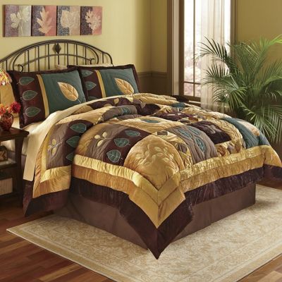 Velvet Leaf Appliqued Quilt Sham And Window Treatments