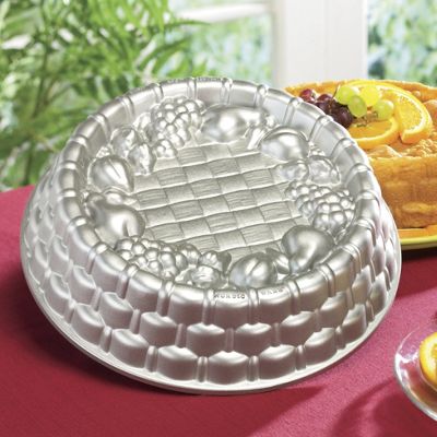 Nordic Ware Pan Platinum Fancy Marianne