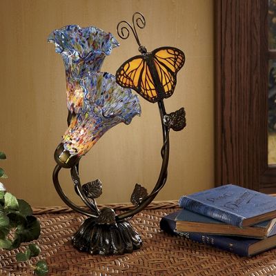 Lamp Butterfly Trumpets