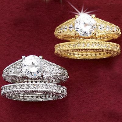 Round Vintage Bridal Set