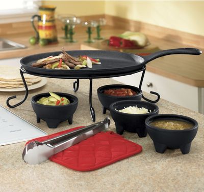Pre Seasoned Cast Iron Fajita 8 Pc Set