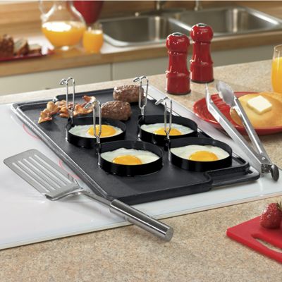 Pre Seasoned Cast Iron 7 Pc Breakfast Set