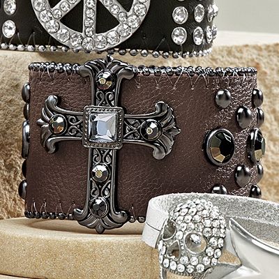 cross bracelet