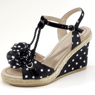 polka dot wedge by monroe and main