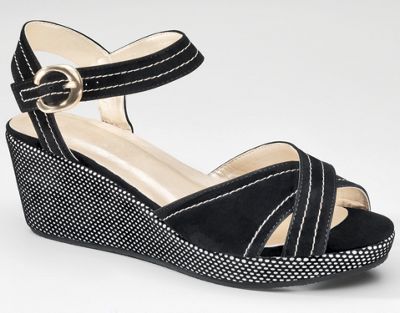 dotted wedge by monroe and main