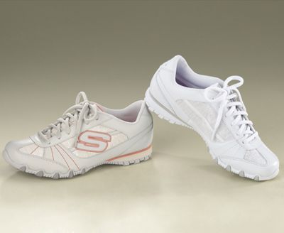 fiesta shoe by skechers