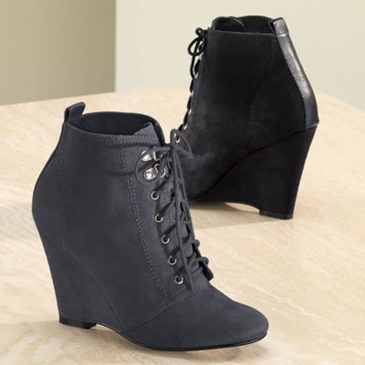 Lace up Bootie