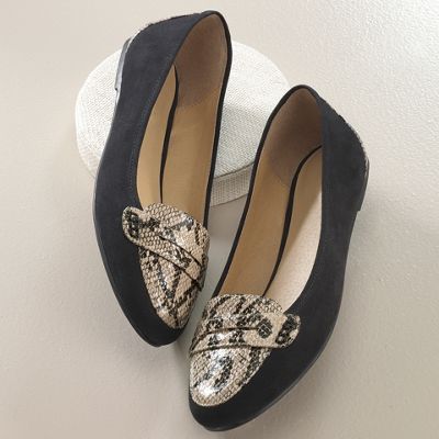 Snake Trim Loafer