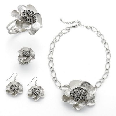 Flower Bangle and Stretch Ring 1