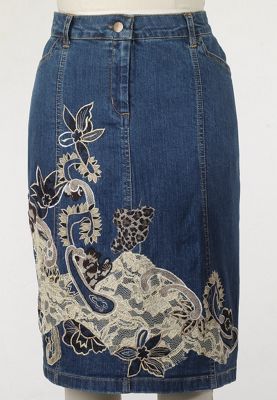 animal applique skirt