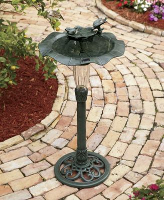 solar lighted birdbath