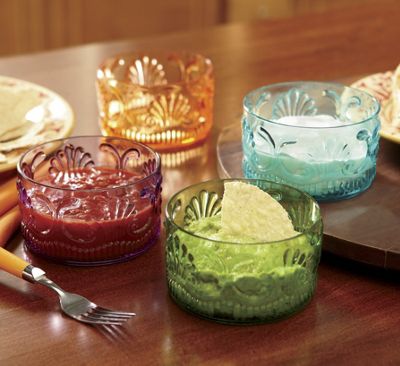 Set Of 4 Embossed Acrylic Bowls
