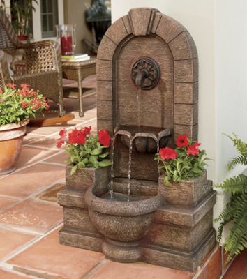 Fountain W  Planters
