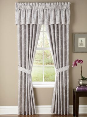 Cortinas y volante Spoleto
