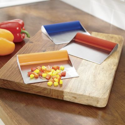 Rachael Ray Bench Scrape Chop