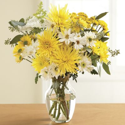 fresh cut sunshine through the clouds bouquet