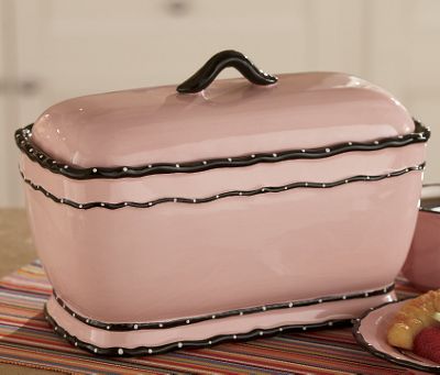 Ruffle Breadbox