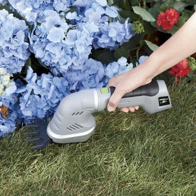 Grass and Shrub Shear Combo Pack