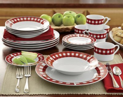 16 pc red gingham dinnerware set