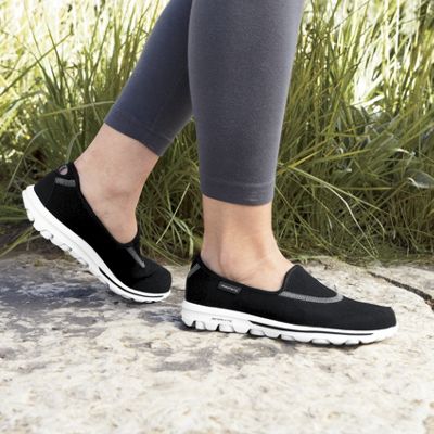 gowalk shoes by skechers