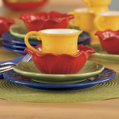 16 Pc Floral Multi Color Dinnerware