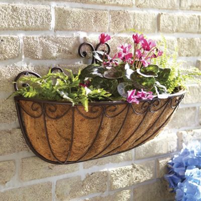 Set Of 2 Wall Planters