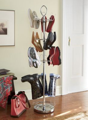 boot and shoe tree
