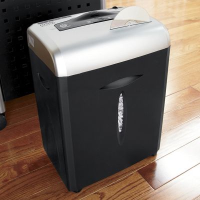 12 Sheet Aurora Crosscut Shredder