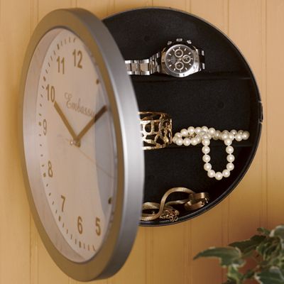 Clock Safe