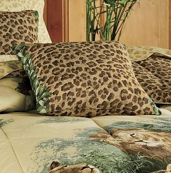 Decorative Pillow Wildcat