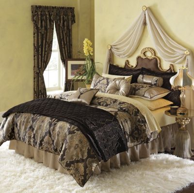 Bedding & Window...