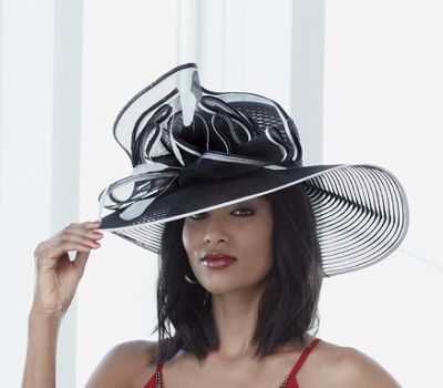 swinger hat with pouff feathers