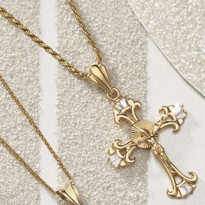 crucifix cubic zirconia pendant