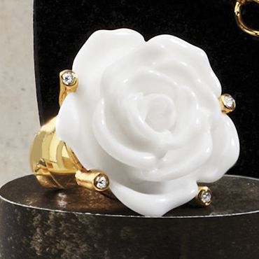 roses stretch ring