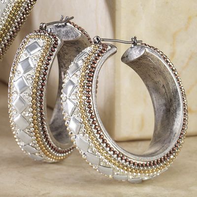 multimetallic patterned hoops