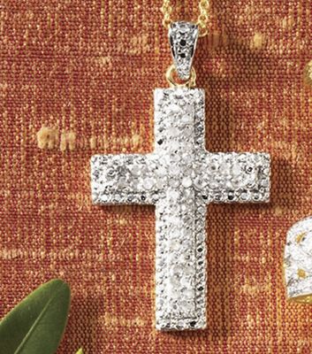 Pendant Diamond Cross