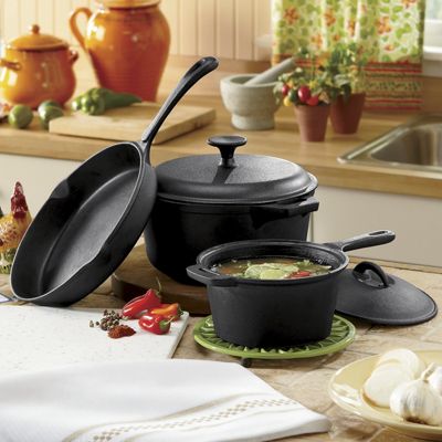 Cast Iron 5-Piece Set, Pre-Seasoned
